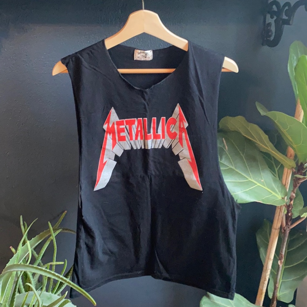 Metallica tank